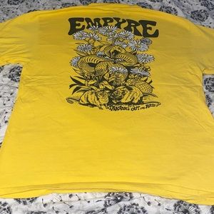 Vibrant Yellow Empyre T shirt Unisex sz L